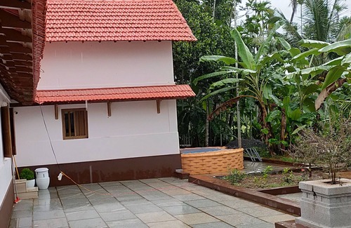 Kunhimangalam Villa | Kaanayi heritage home- A serviced villa at payyanur, kannur district, Kerala