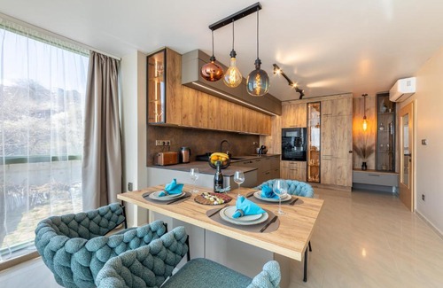 Primorski Apartment | Kabakum Avangard