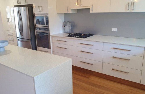 Sunshine House | Kabine Waterfront Lakehouse in Sunshine