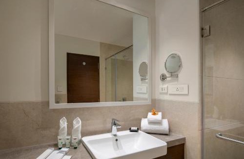Vadodara Resort | Kabir Hotel & Spa