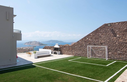 Kontos Villa | Kaerati Villa Aegina