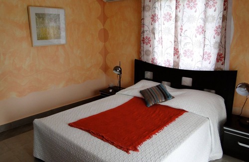 Coromandel House | Kafé Marron: Guesthouse, 100m from beach. 4 rooms for rent, half-board option