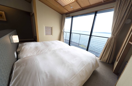 Wakura Onsen House | Kagaya Bettei Matsunomidori