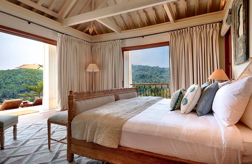 Hireguthi Hotel | Kahani Paradise