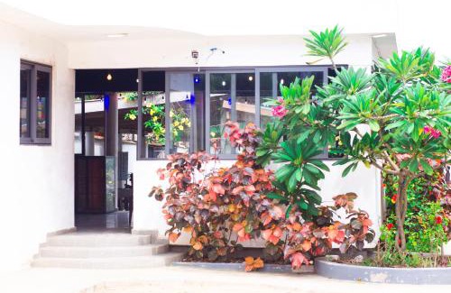 Kokrobite Hotel | Kai Kai Beach Resort