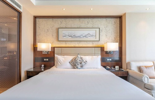 Qingshan Lake Scenic Area Hotel | Kai Mei Grand Hotel