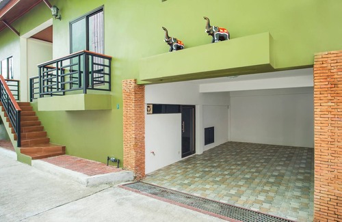 Phuket Apartment | Kai Mook House