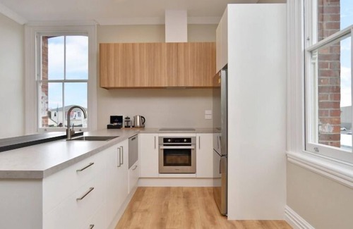 Kaiapoi Apartment | Kaiapoi Luxury Accommodation 2-Historic and Luxury Apartment in Kaiapoi