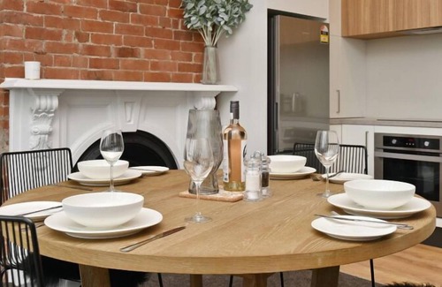 Kaiapoi Apartment | Kaiapoi Luxury Accommodation 1 -Historic and Luxury Apartment in Kaiapoi