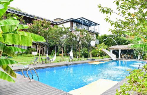 Deqing County Hotel | Kaichen Puju Hot Spring Village Resort Hotel