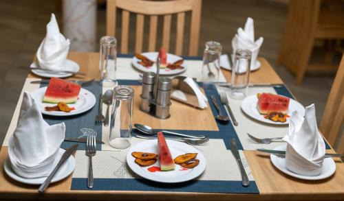 Kitojo Resort | Kaije Country Cottages