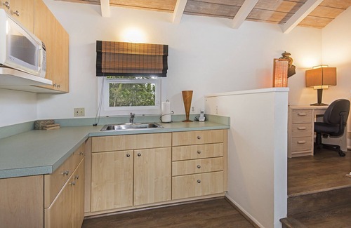 Kalama Tract House | Kailua Beach Hideaway TA-189-305-8560-01