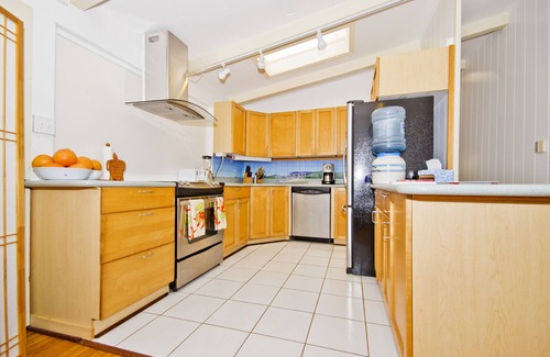 Keolu Hills House | Kailua, rental, yard, carport, BBQ, 7 min drive to bch