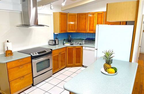 Keolu Hills House | Kailua, rental, yard, carport, BBQ, 7 min drive to bch