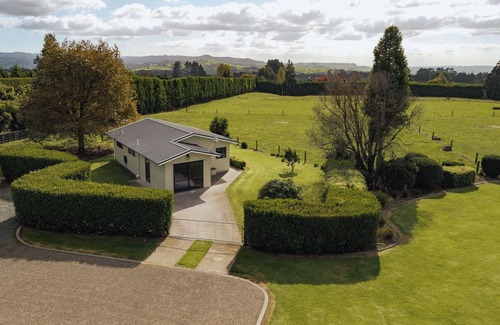 Omanawa Cottage | Kaimai Cottage