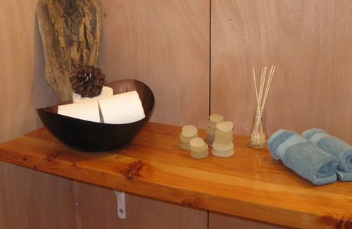Tokomaru Bay House | Kaingarua - Simple styles 1 bedroom & a Chalet, in Paradise