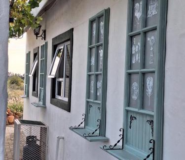Orania House | Kairos Guesthouse Orania