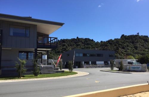 Ngaio Bay Resort | Kaiteriteri Reserve Cabins