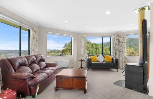 Kaiwaka House | Kaiwaka Paradise - Kaiwaka Holiday Home