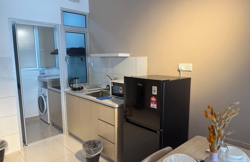 Kajang Apartment | Kajang Mirai Cozy 2BR Stay | Easy Access to KL & Bangi | Netflix + WIFI