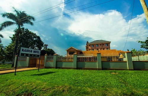 Jinja Hotel | Kajosh Hotel