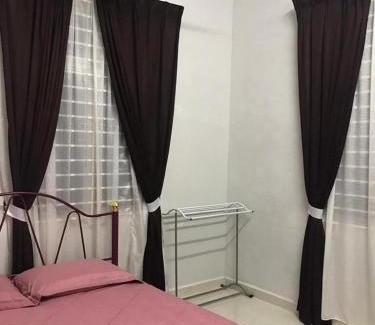 Gual Periok House | Kak Nie Homestay Bajet Selesa Pasir Mas