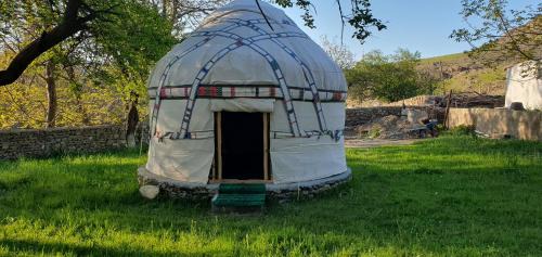 Nurata District Apartment | Kakhar Yurt stay & Mountain village
