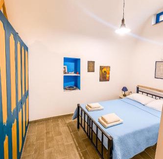 Anafi House | Kalamiotissa's house