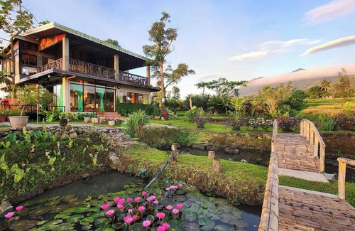 Canloan City House | Kalaparan Farm House by Hiverooms