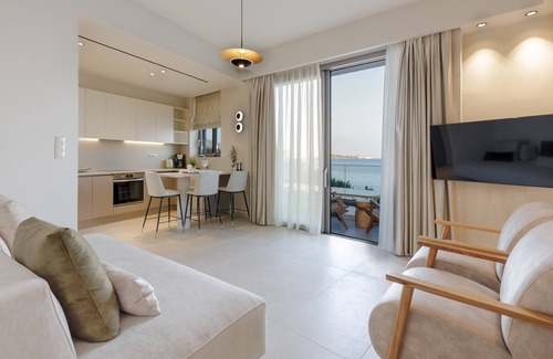 Ierapetra Apartment | "KALES" SEA VIEW SUITES