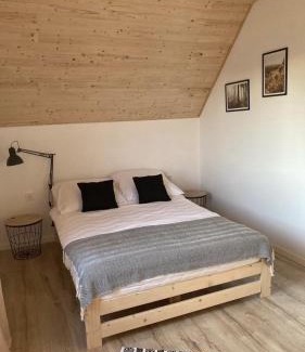 gmina Parzeczew Apartment | Kalimera