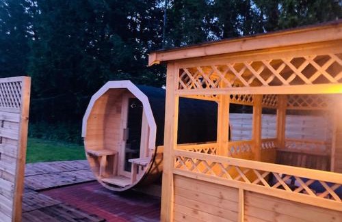Stare Sady Resort | KALINOWY SAD DOMKI z JACUZZI i SAUNĄ