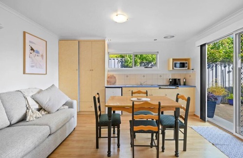 Port Sorell Apartment | Kalisti Suites - Paros Suite