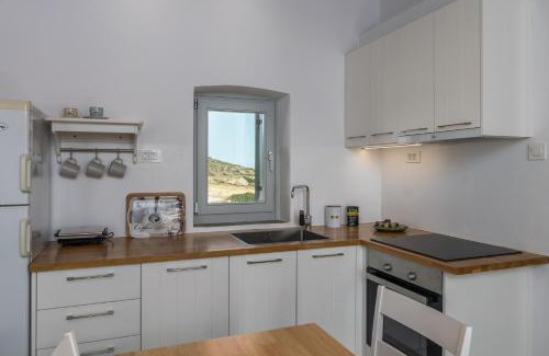 Milos House | Kalivitis Boutique House