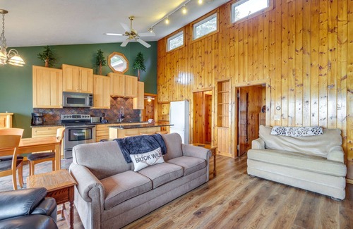 Kalkaska Cabin | Kalkaska Retreat: Private Hot Tub, Dock, Fireplace