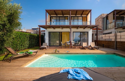 Nea Moudania Villa | Kalma Villa Pente in Moudania