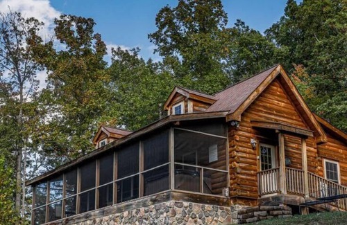 Luray Cabin | Kalmia Cabin