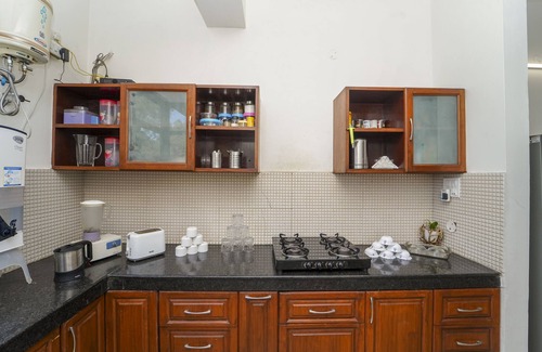 Kasauli Villa | Kalmia Kasauli 3BHK Villa : King sized bed +Bonfire +WiFi+ Cook