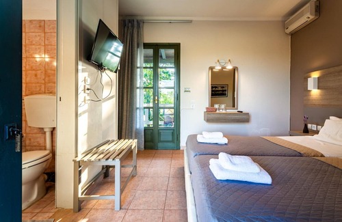 Kalogria Apartment | Kalogria Summer Retreats - Strofilia Seaside Twin