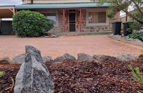 Broken Hill House | Kaloha House on Gaffney