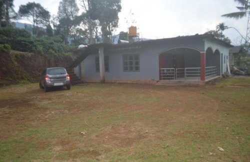 Yavakapadi Village House | Kalpavruksha Farmstay by StayApart