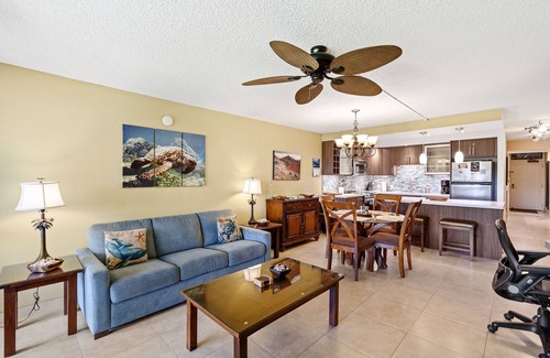 Kihei Condo | Kamaole Sands 10-113 - Ocean View, Ground Level, Stunning Renovation, Split-AC!