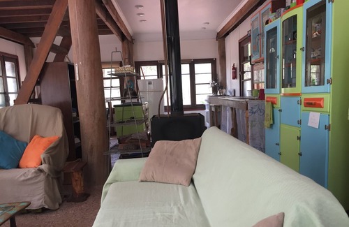 Lowden Cabin | Kambarang Eco-cabin hidden in the forest with off-grid power and rainwater