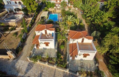 Votsi Villa | Kamelia Villas