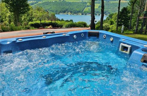 Keuka Park House | Kamp Keuka