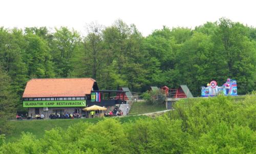 Majsperk Other | Kamp restavracija Gladiator
