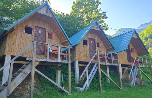 Pluzine House | Kamp Vrbnica