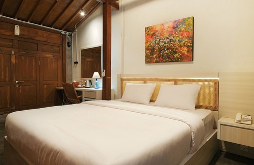 Catur Tunggal Bed & Breakfast | Kampung Lawasan Heritage Cottage