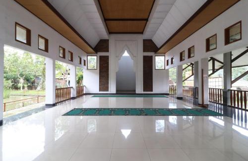Pasirjambu Hotel | Kampung Pa'go Resort Hotel