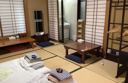 Sannenzaka Ninenzaka House | Kamuro An